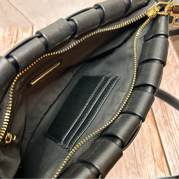 MMS Design Studio Black Woven Crossbody Bag - Picture 7 of 7